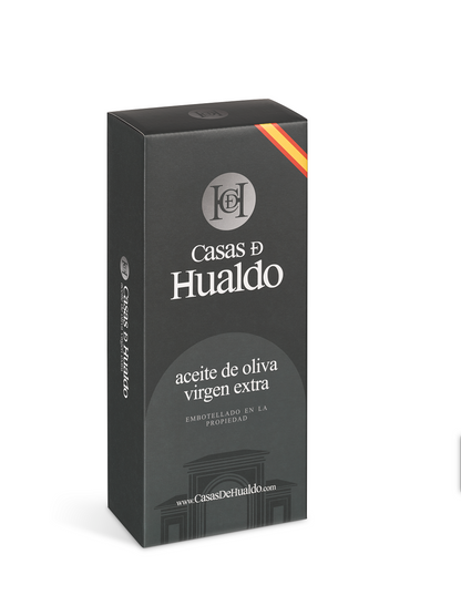 Подаръчен комплект, 1 бутилка, ARBEQUINA, от CASAS DE HUALDO, 500мл от EVOO.bg